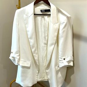 All White Zara Blazer